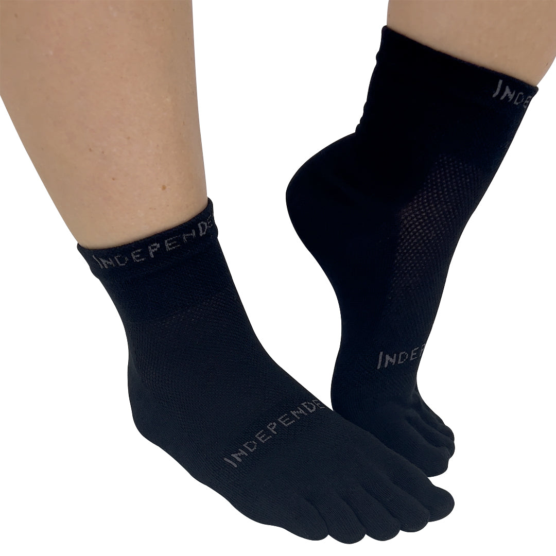 Black high ankle Independent Toes socks for toe alignment